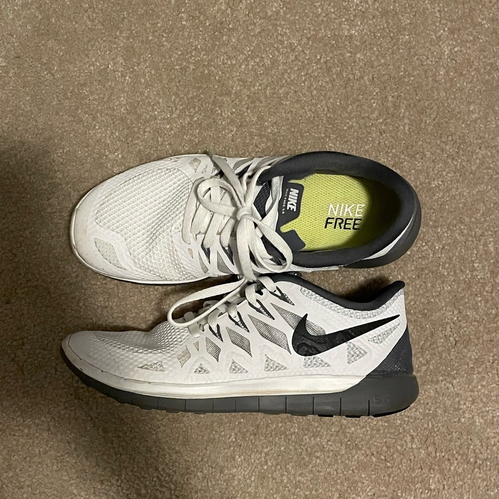 Nike Free Runs